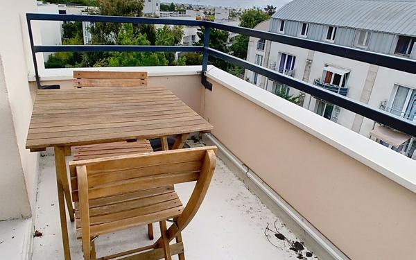 Appartement à vendre    3 pièces • 72,24 m2 Châtenay-Malabry