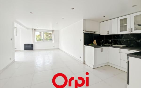 Appartement à vendre    2 pièces • 67,20 m2 Bandol