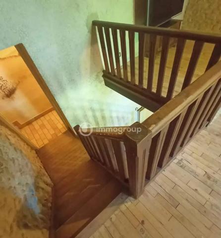 Vente Maison 5 pièces 177 m2 à Bésayes