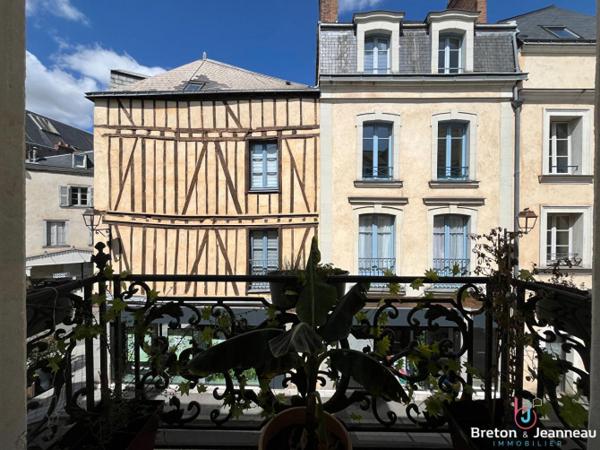 Appartement T2 - Balcon - LAVAL - Hyper Centre