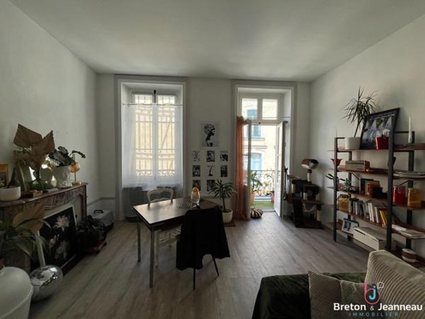 Appartement T2 - Balcon - LAVAL - Hyper Centre