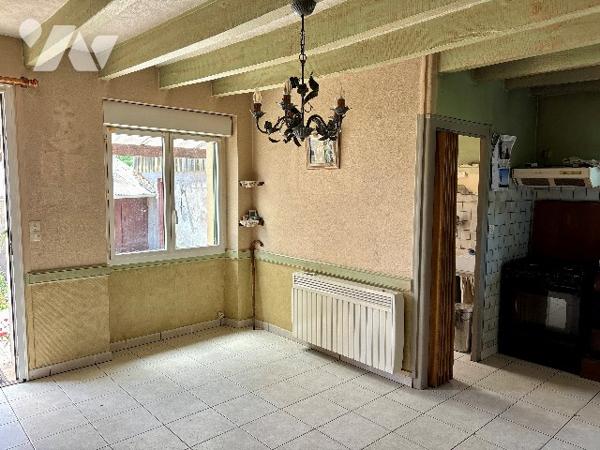 Maison de caractère à rénover sur l’Île de Chalonnes-sur-Loire, 131m² à aménager.