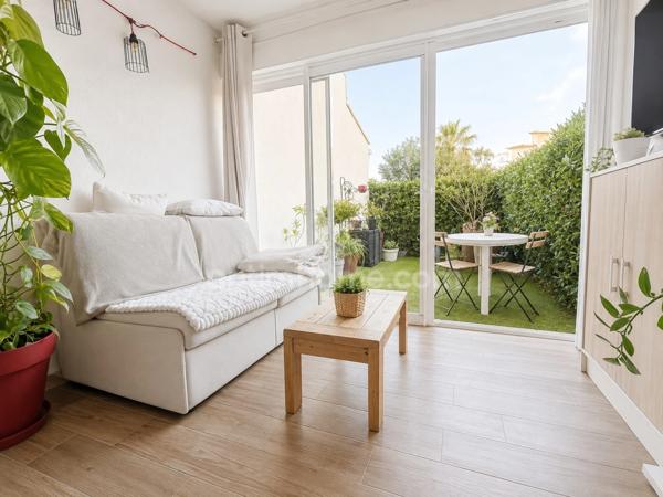 Appartement rénové 30m2 - parking privatif - faibles charges - LE CAP D'AGDE (34)