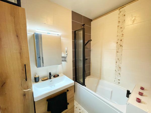 Appartement 3 pièce(s) 2 chambre(s) 53 m²
