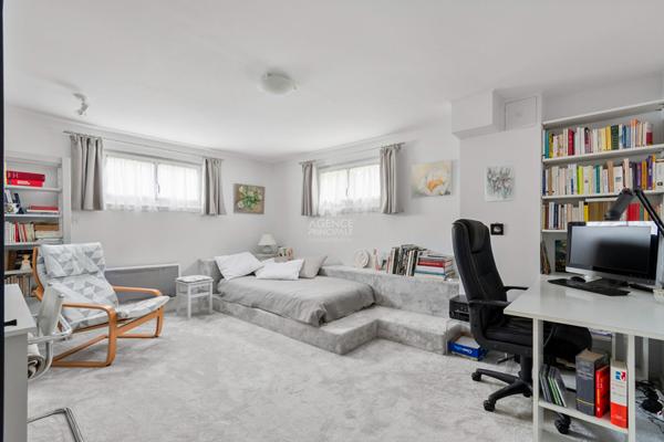 Maison Aigremont 6 pièce(s) 153 m2 €570 000 ** - Référence 17376