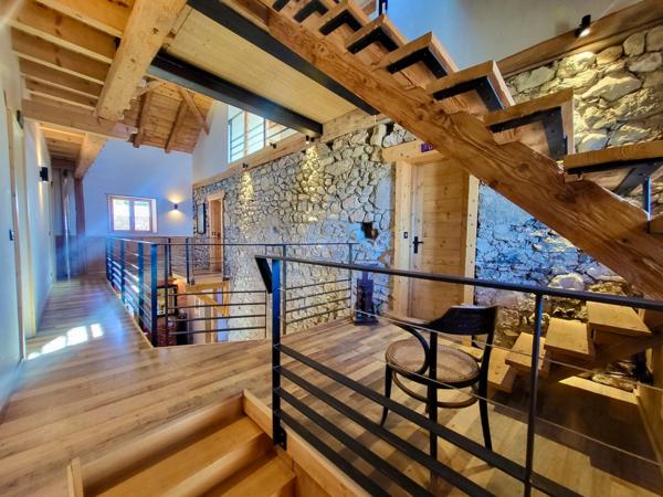 Dpt Haute Savoie (74), à vendre THOLLON-LES-MEMISES MAISON-GÎTE P10- TERRAIN 1000m2