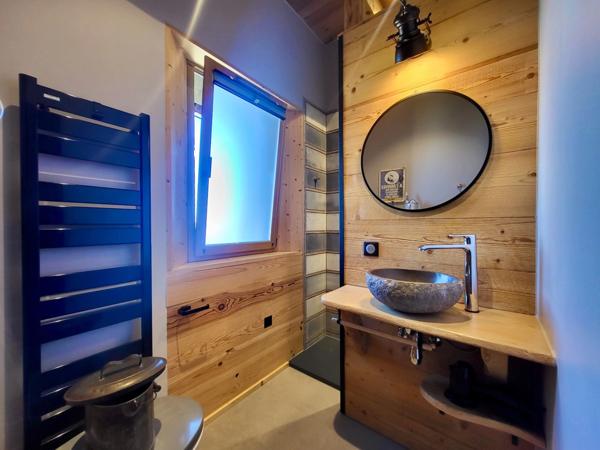 Dpt Haute Savoie (74), à vendre THOLLON-LES-MEMISES MAISON-GÎTE P10- TERRAIN 1000m2