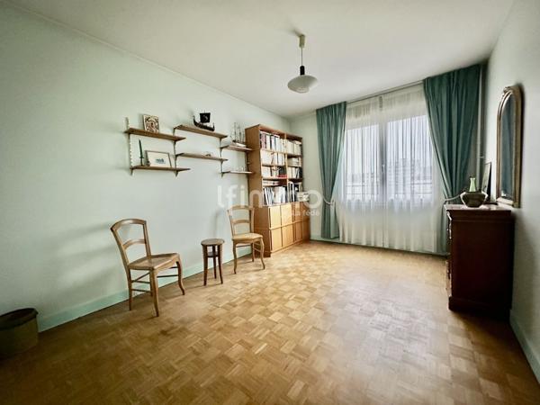 Bas Montreuil- Appartement 4P 3CH- 103M2+Balcon- Cave & Box
