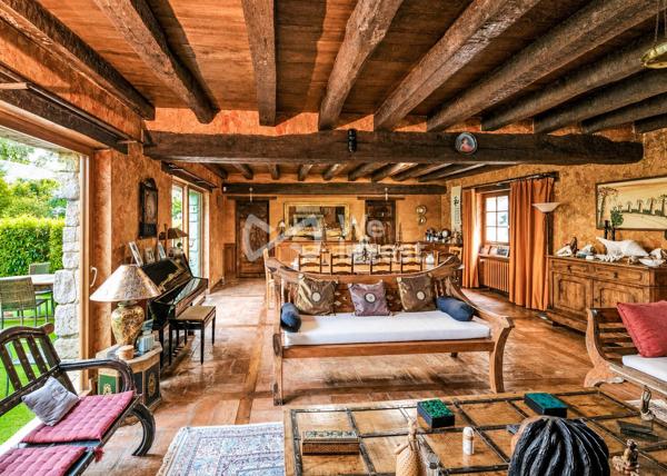 Maison d’exception en bord de Vienne à Châtellerault – « La Provence dans la Vienne