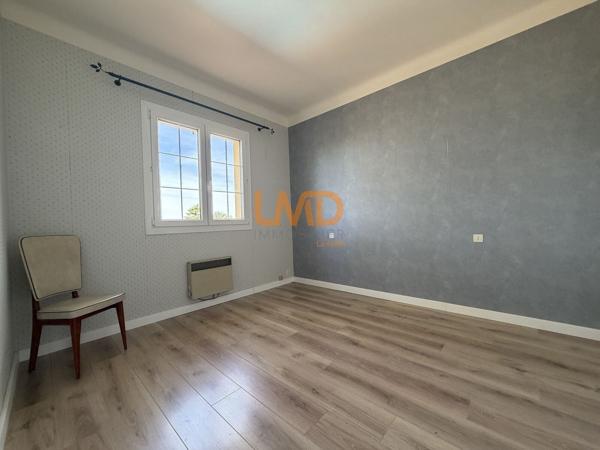 Villa 4 faces T5 145 m2 avec piscine
