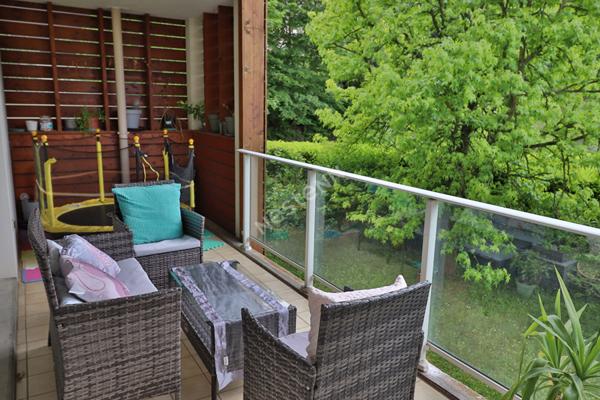 Appartement Sainte Foy Les Lyon - Residence securisee - Secteur residentiel