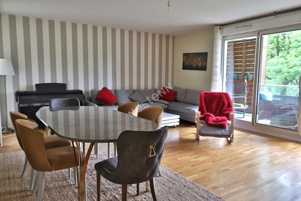 Appartement Sainte Foy Les Lyon - Residence securisee - Secteur residentiel