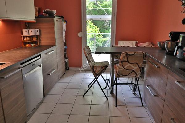 Appartement Sainte Foy Les Lyon - Residence securisee - Secteur residentiel