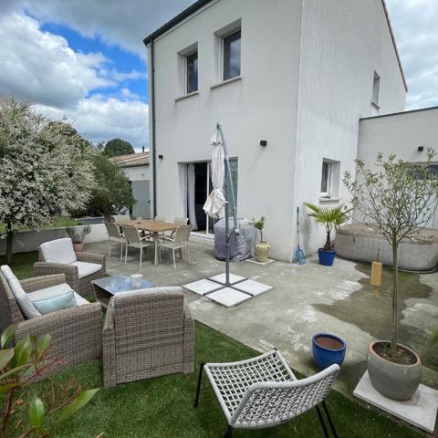 Maison contemporaine Niort 3ch