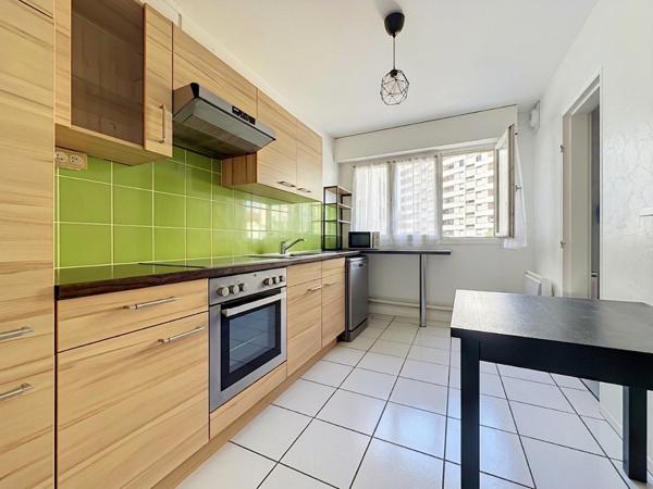Appartement 4 pièces 79.93 m2