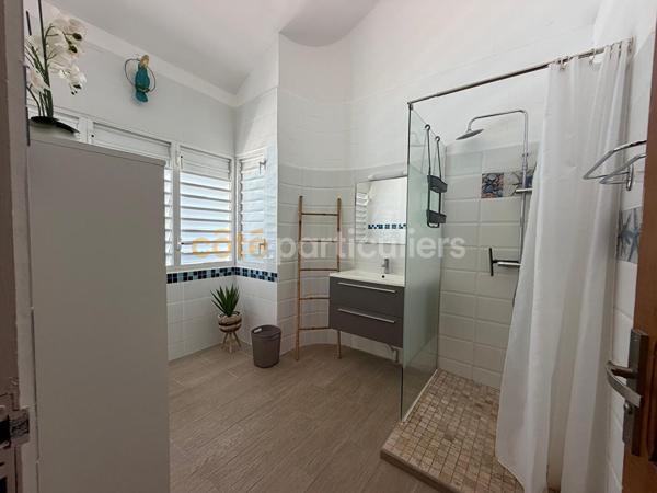 Location
                Maison150 m² - 5 Pièces -
                    SAINT FRANCOIS (97118)