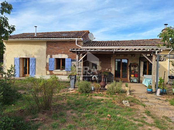 Maison individuelle en campagne.