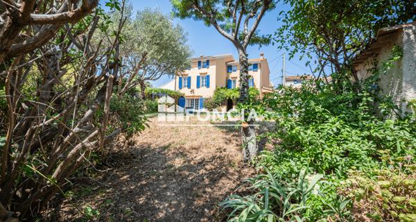 À vendre Maison 7 pièces 218 m² - Six-fours-les-plages 83140