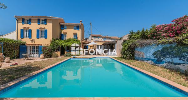 À vendre Maison 7 pièces 218 m² - Six-fours-les-plages 83140