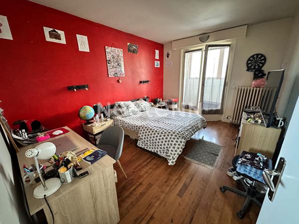 Amancy ? Maison 129 m², 3 chambres, piscine, terrain clos de 2 100 m² et stationnement pour 10 véhicules