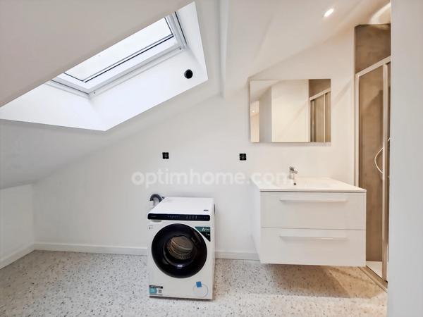 Appartement T2 rénové à Vichy – Dernier étage – Proche thermes et centre-ville