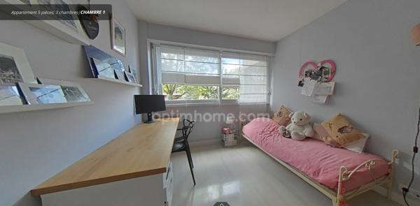 Appartement à vendre 5 pièces LE CHESNAY (78)