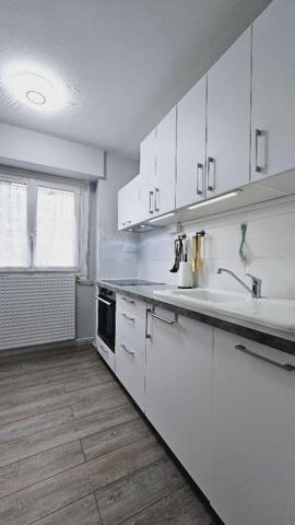 BOURGES APPARTEMENT 32.3 RENOVÉ ET MEUBLÉ BALCON