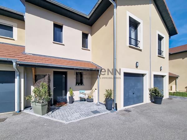Exclusivité NESTENN Crémieu - Maison contemporaine à Crémieu excellent état