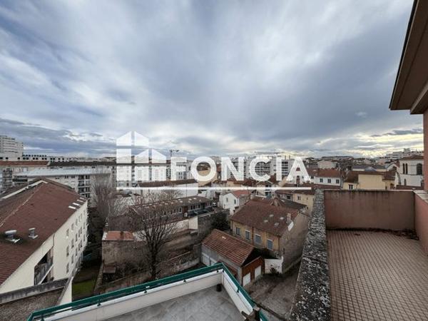 Location Appartement 2 pièces 56.9 m² - 287 RUE DE CREQUI Lyon 69007