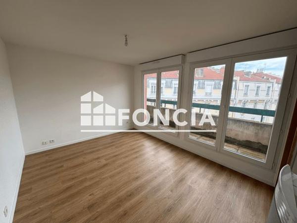 Location Appartement 2 pièces 56.9 m² - 287 RUE DE CREQUI Lyon 69007