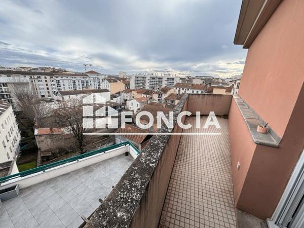 Location Appartement 2 pièces 56.9 m² - 287 RUE DE CREQUI Lyon 69007