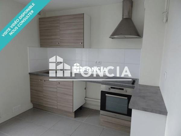 Location Appartement 4 pièces 61.1 m² - 27 A 35 RUE HENRI DUNANT Grenoble 38100