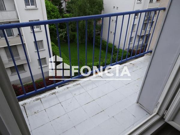 Location Appartement 4 pièces 61.1 m² - 27 A 35 RUE HENRI DUNANT Grenoble 38100