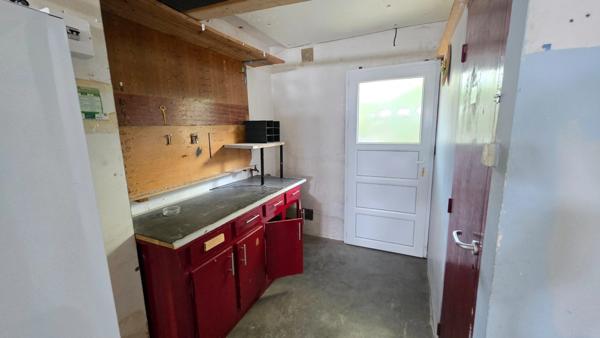 EN EXCLUSIVITE SUR COUZEIX JOLIE MAISON DE PLAIN PIED AVEC GARAGE ABRI JARDIN SUR TERRAIN ARBORE