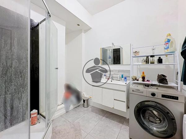 Location                                                      Appartement
                        
                     3 pièces                      49 m2                     à Saint-Quentin