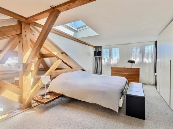 Divonne-les-Bains (01220) Maison individuelle - Proximité centre ville