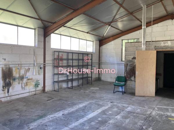 Commerce à louer 3 pièces de 100 m²