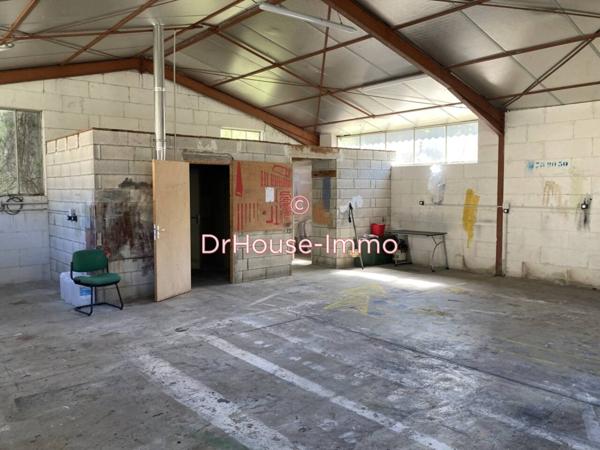 Commerce à louer 3 pièces de 100 m²