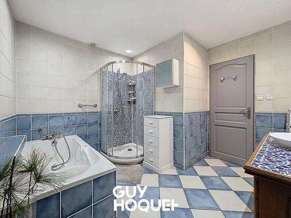 Maison en Pierres 4CHBS-Garage et Jardin - 01570 FEILLENS