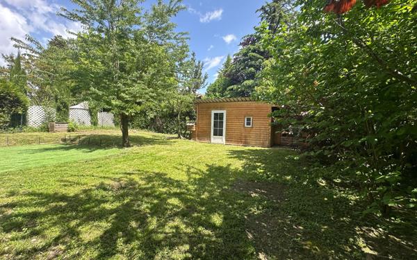 Maison à vendre    4 pièces • 552 m2 Saint-Égrève