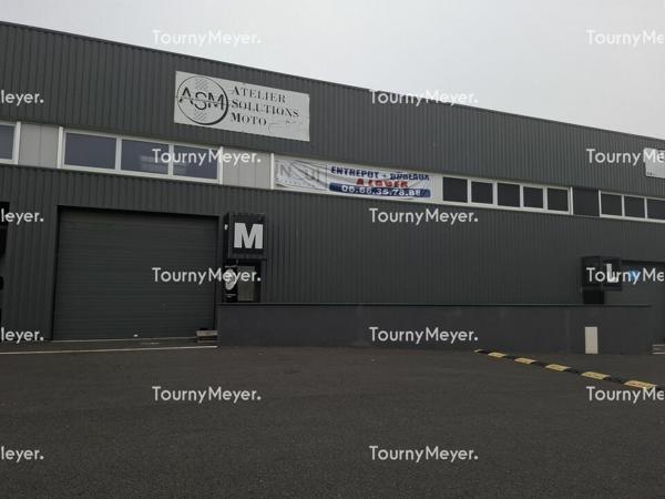 A LOUER BEYCHAC ET CAILLAU-LOCAL D'ACTIVITES DE 222 M²