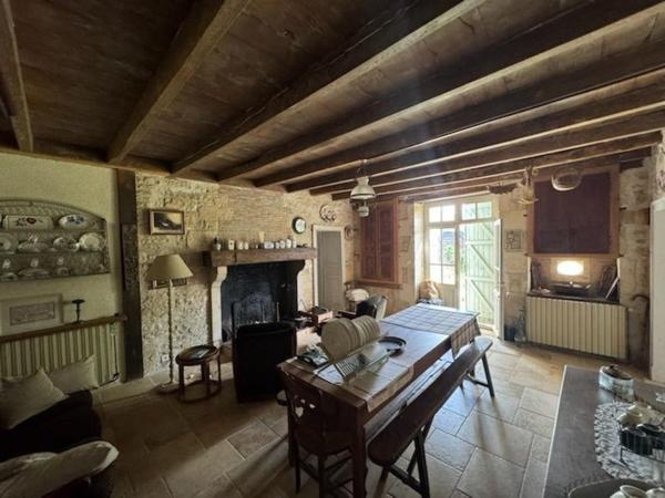 Voici un belle maison faite pour vous