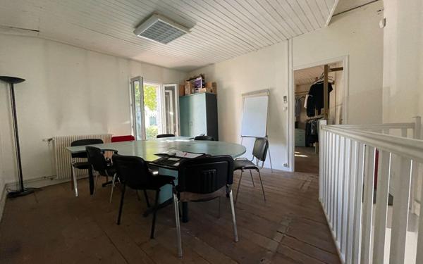 Maison à vendre    4 pièces •  Saintes