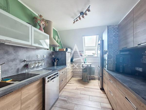 Duplex dernier étage 96 m²  3 chambres  balcon  garage  centre-ville Beauvais
