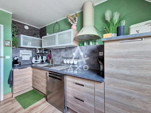 Duplex dernier étage 96 m²  3 chambres  balcon  garage  centre-ville Beauvais