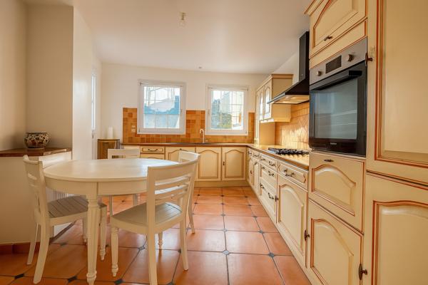 Maison 5 pièces – 118 m² environ à Le Pouliguen (ref : 77066P)