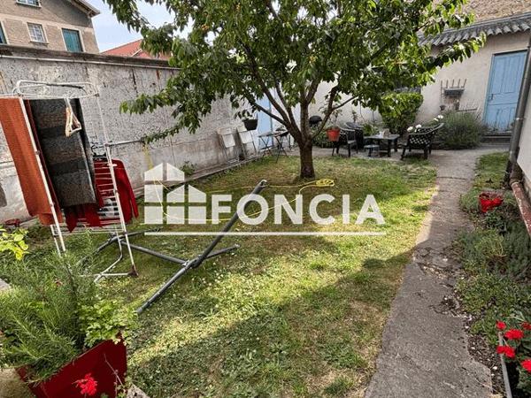 À vendre Immeuble 130.63 m² - Saint-maur-des-fossés 94100