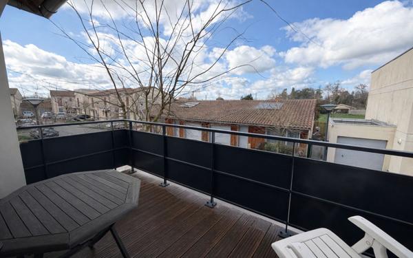 Appartement à vendre    2 pièces • 46 m2 Cugnaux