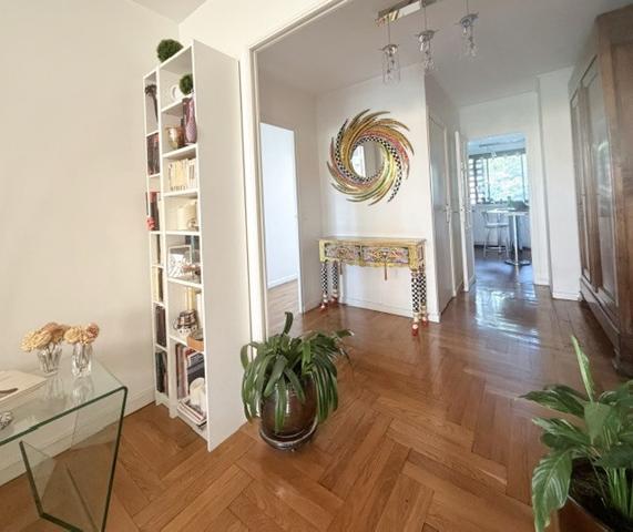 SAINTE FOY-LES-LYON quartier Chavril : T4 de 85 m2