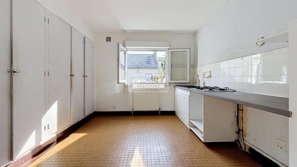 Maison 5 pièces – 104 m² environ à Saint-Nazaire (ref : 79411SN)